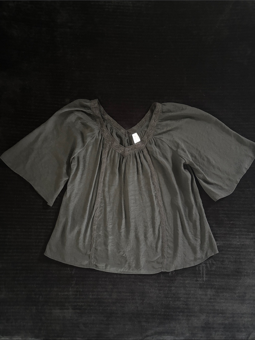 No Boundaries Black V-Neck Flutter Sleeve Blouse
